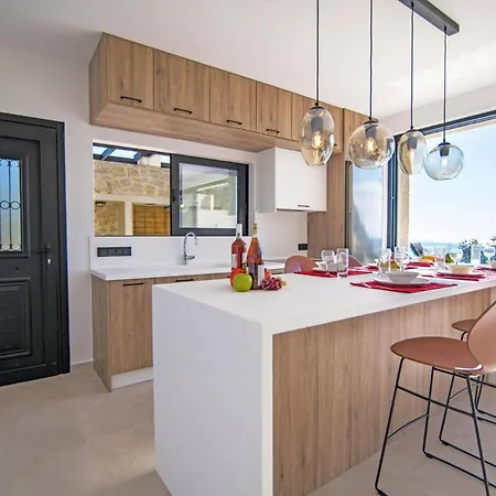 Vilă Nissaki View 2 By *